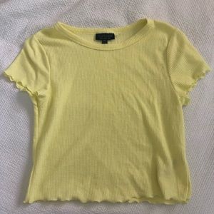 pastel cropped yellow t shirt